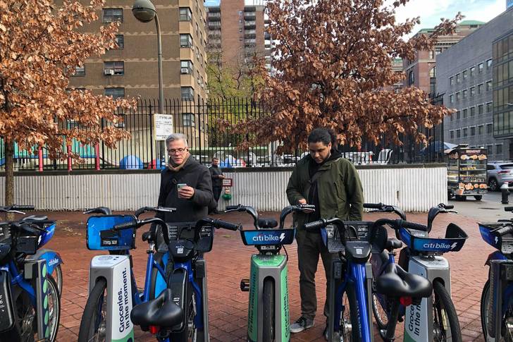 A photo taken Wednesday of frustrated Citi Bike users.